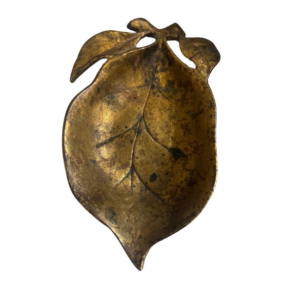 Vintage Brass Leaf Dish Mid Century Catchall Tray Gold Patina Home Decor - Picture 3 of 4